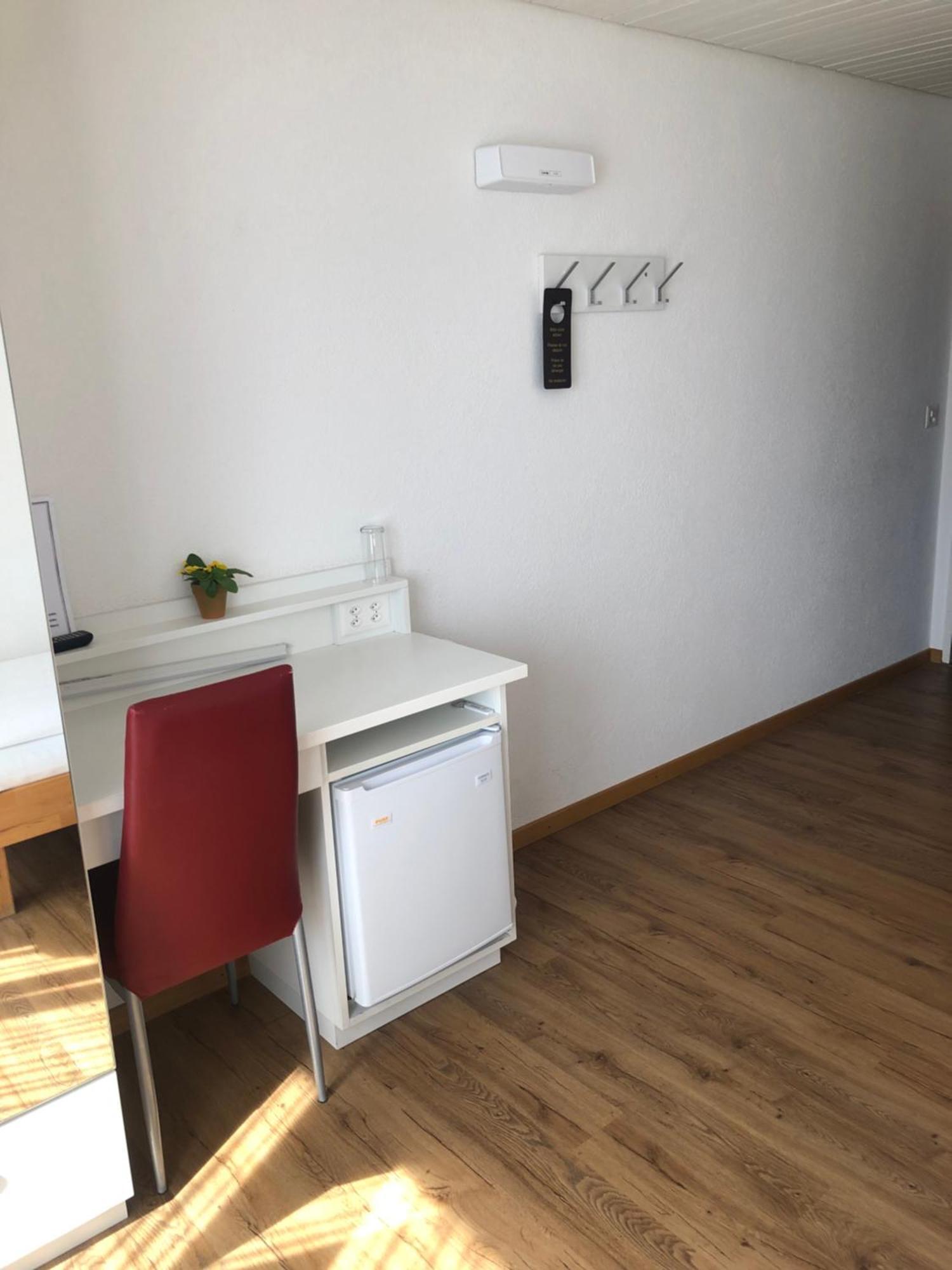 Landgasthof Zum Zimmermann Jona - Rapperswil Extérieur photo